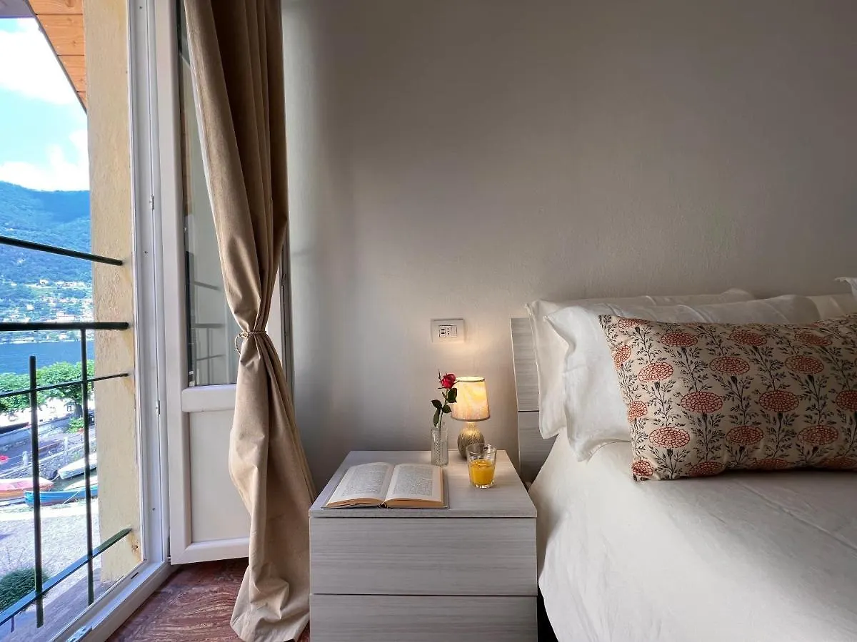 Holiday home La Finestra Sul Molo - By Myhomeincomo Torno
