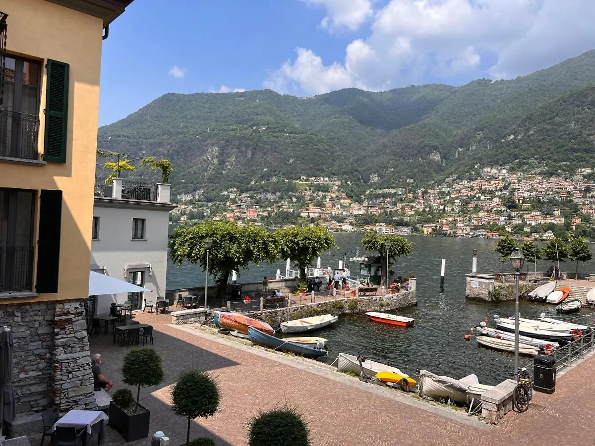 Semesterbostad La Finestra Sul Molo - By Myhomeincomo Torno